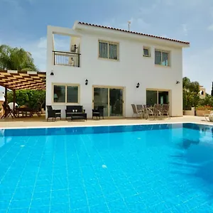 crystal-sea-villa.protaras-cy-hotels.com/